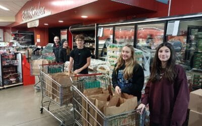 Boo Squad Fund Serves 500 Families for Thanksgiving at Rulli Brothers